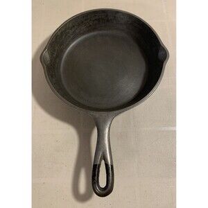 Vintage BSR Cast Iron Skillet No. #5 8 1/8" Smoke Ring
